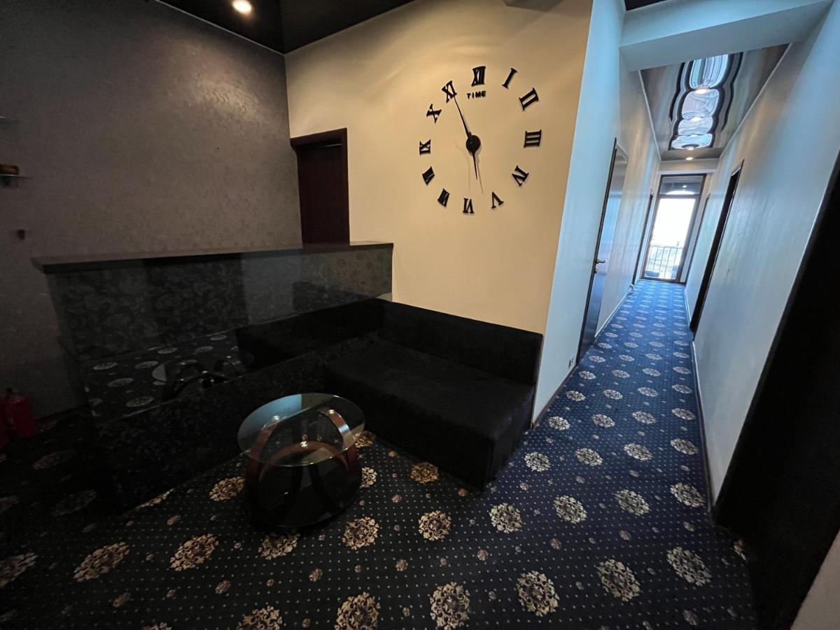 Hotel New Royal Tbilisi Exteriér fotografie