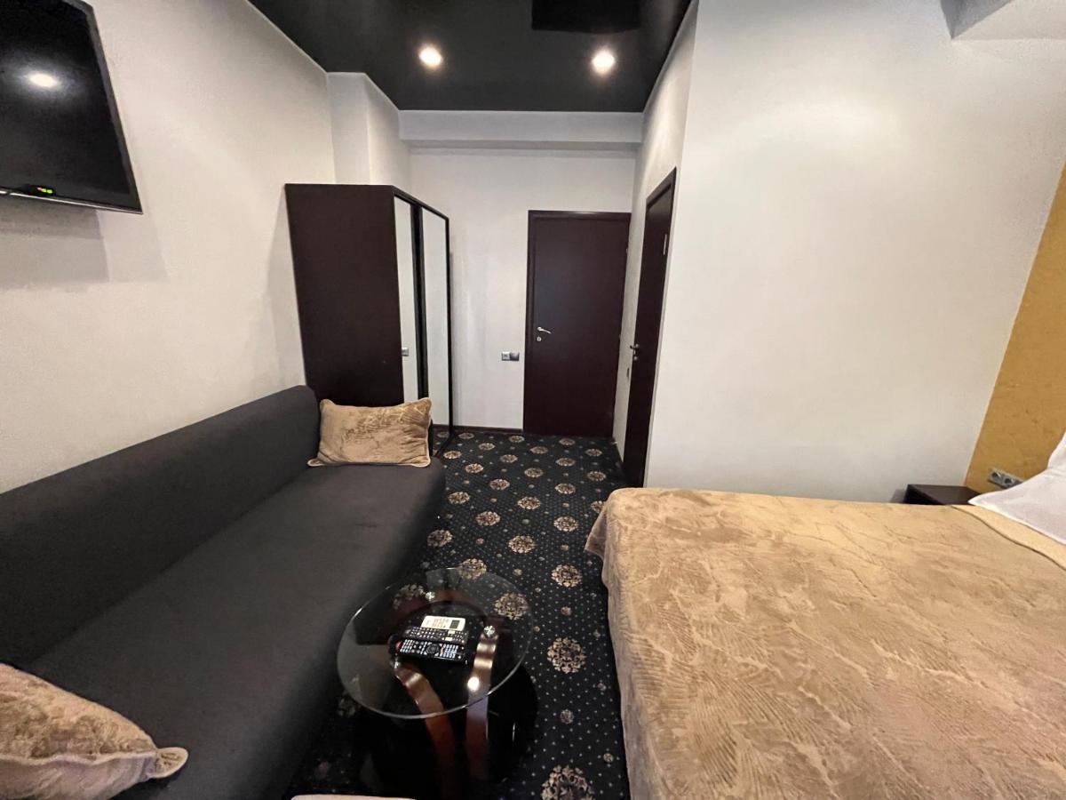 Hotel New Royal Tbilisi Exteriér fotografie