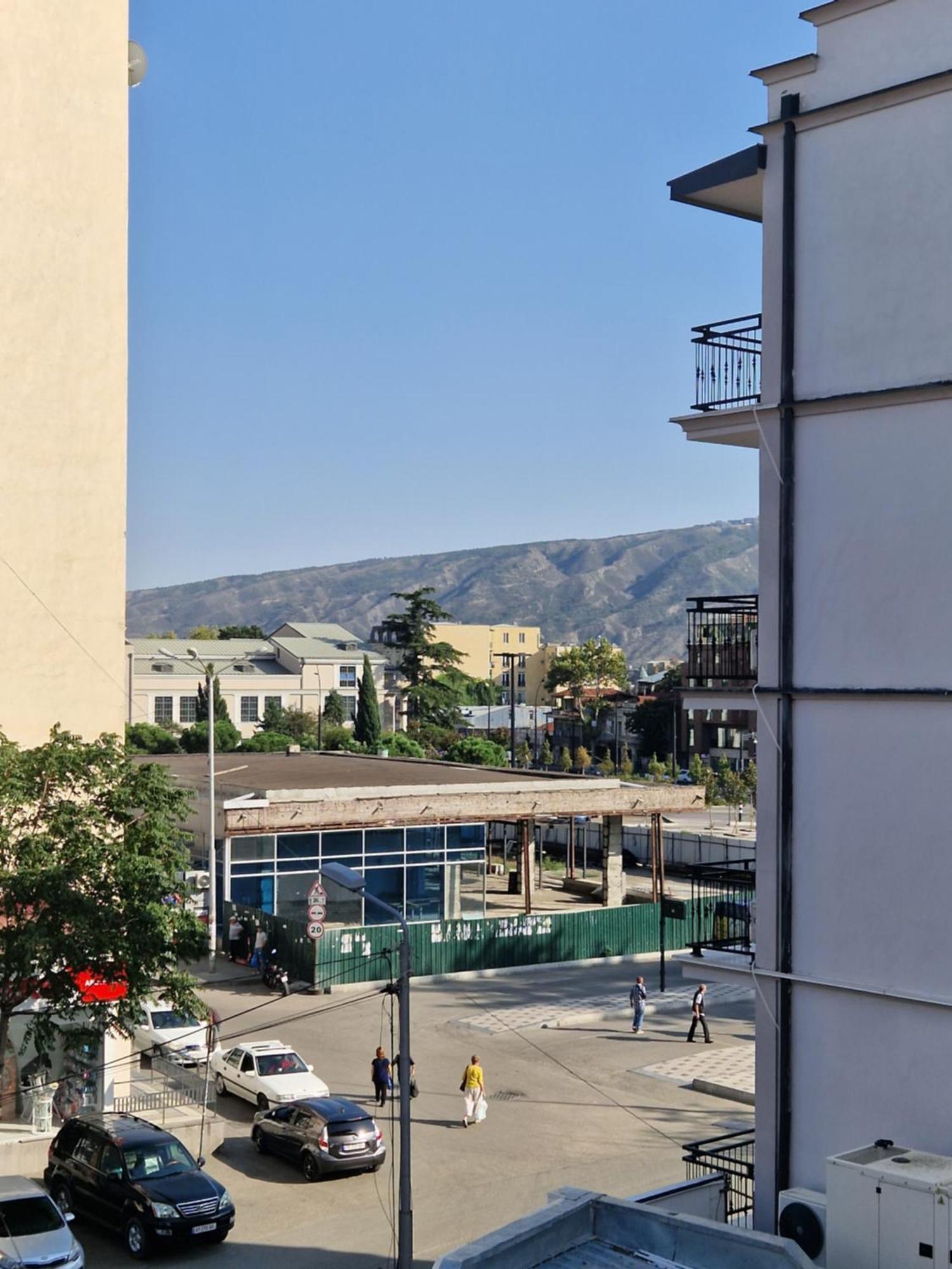 Hotel New Royal Tbilisi Pokoj fotografie